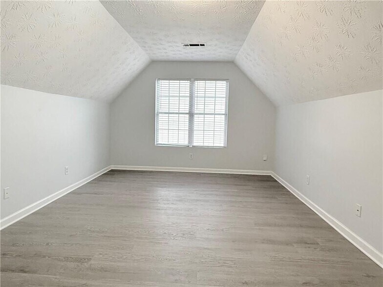 Building Photo - 3058 Arden Ridge Terrace