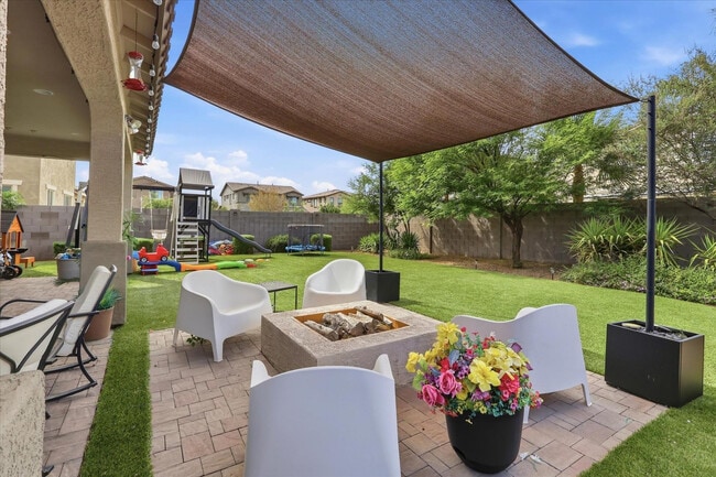 Building Photo - 23022 E Estrella Rd