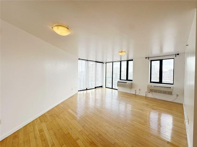 Building Photo - 60-70 Woodhaven Blvd