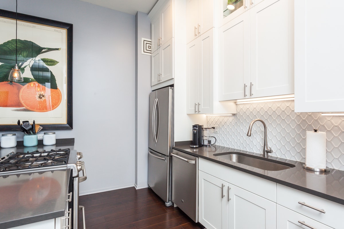 Building Photo - 130 S Canal St