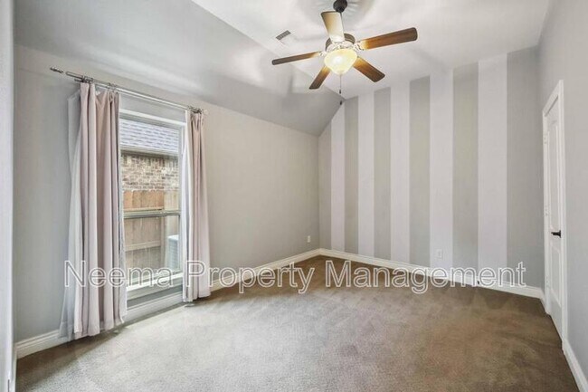 Building Photo - 2423 Rosillos Peak Dr