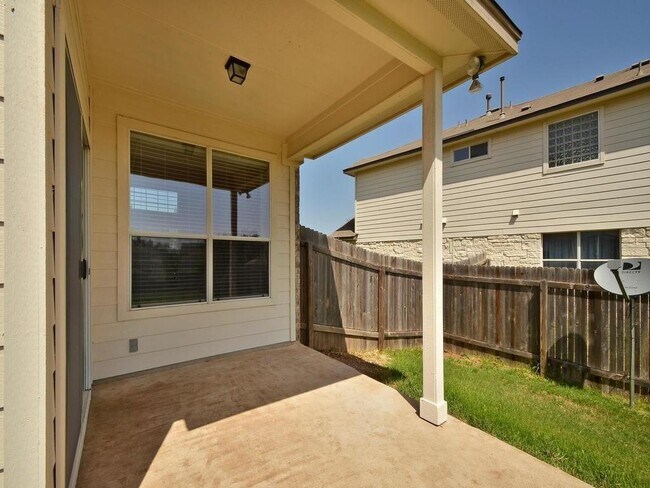 Building Photo - 11413 Dog Leg Dr