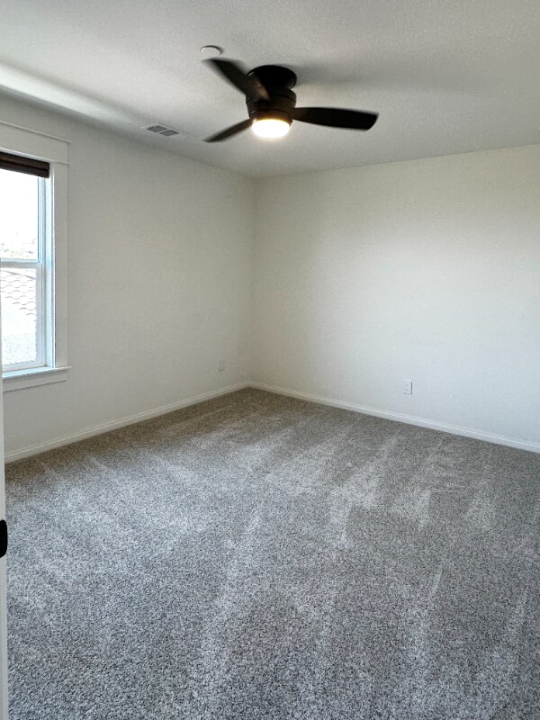 Building Photo - 20850 Barn Rd