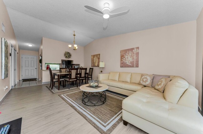 Building Photo - 1682 Seascape Cir