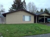 Building Photo - (473) Walnut Duplex - 2 Bedroom / 1 Bathroom