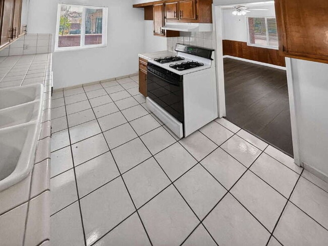 Building Photo - 4277 Pixie Ave