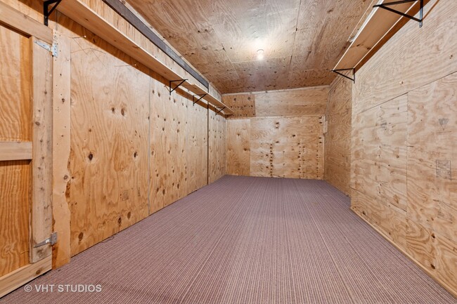 Building Photo - 5 Bellwood Dr