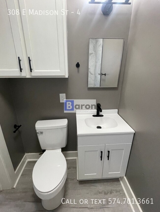 Building Photo - 308 E Madison St