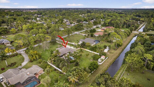 Building Photo - 11646 63rd Ln N