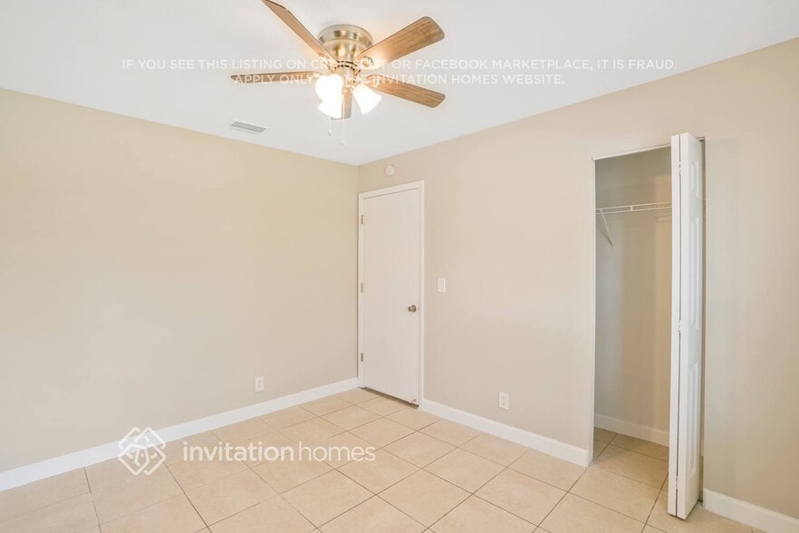 Building Photo - 6070 Lambeth Cir