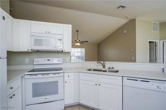 Building Photo - 2050 NW 7th Terrace