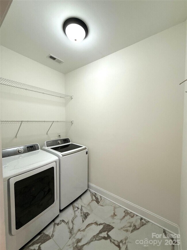 Building Photo - 9599 Audley End Ct NW