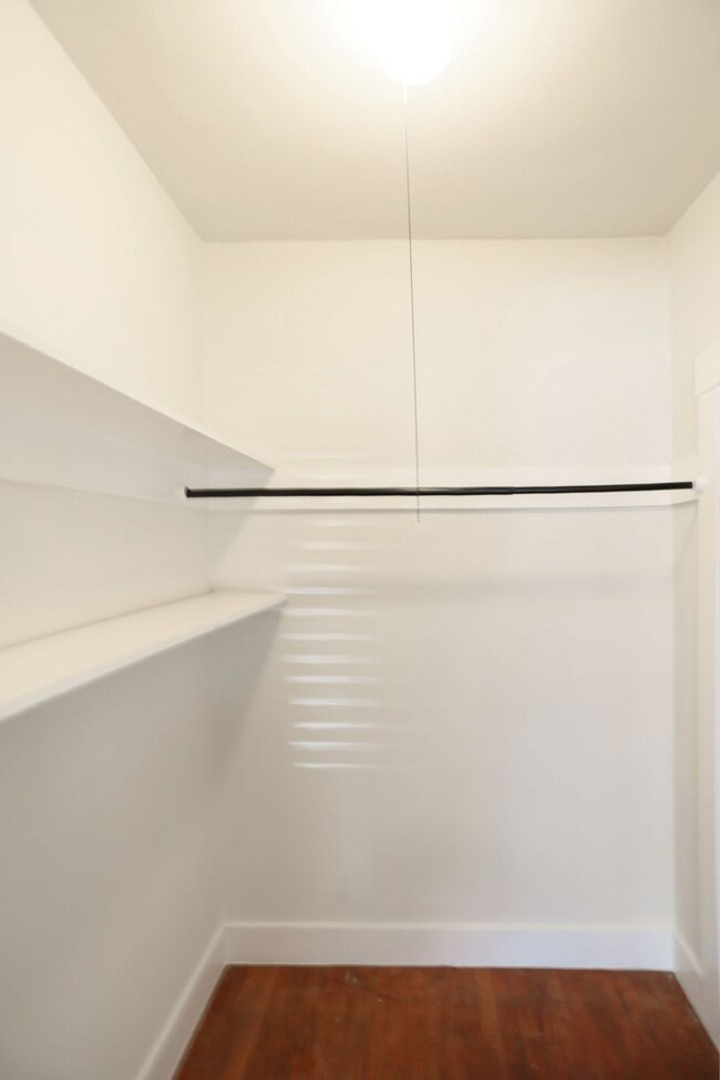 Building Photo - OPEN HOUSE: Sunday (5/4) 12:45pm-1:15pm. A...