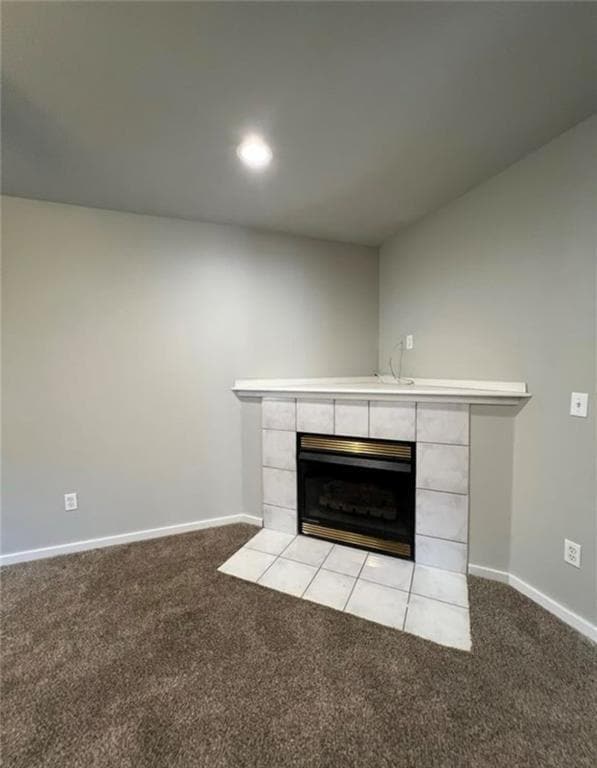 Building Photo - 910 N Meadowlands Dr
