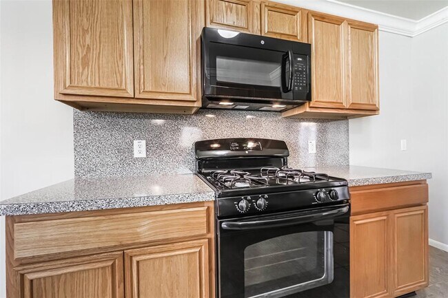 Building Photo - 6838 Brushmeade Ln