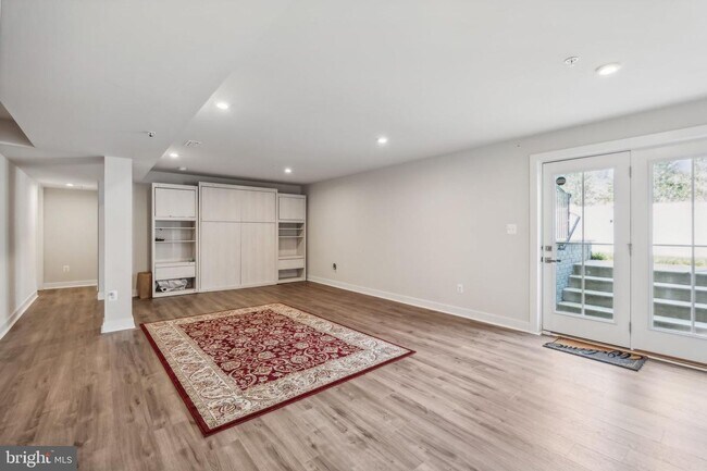 Building Photo - 11281 Wheeler Ridge Dr