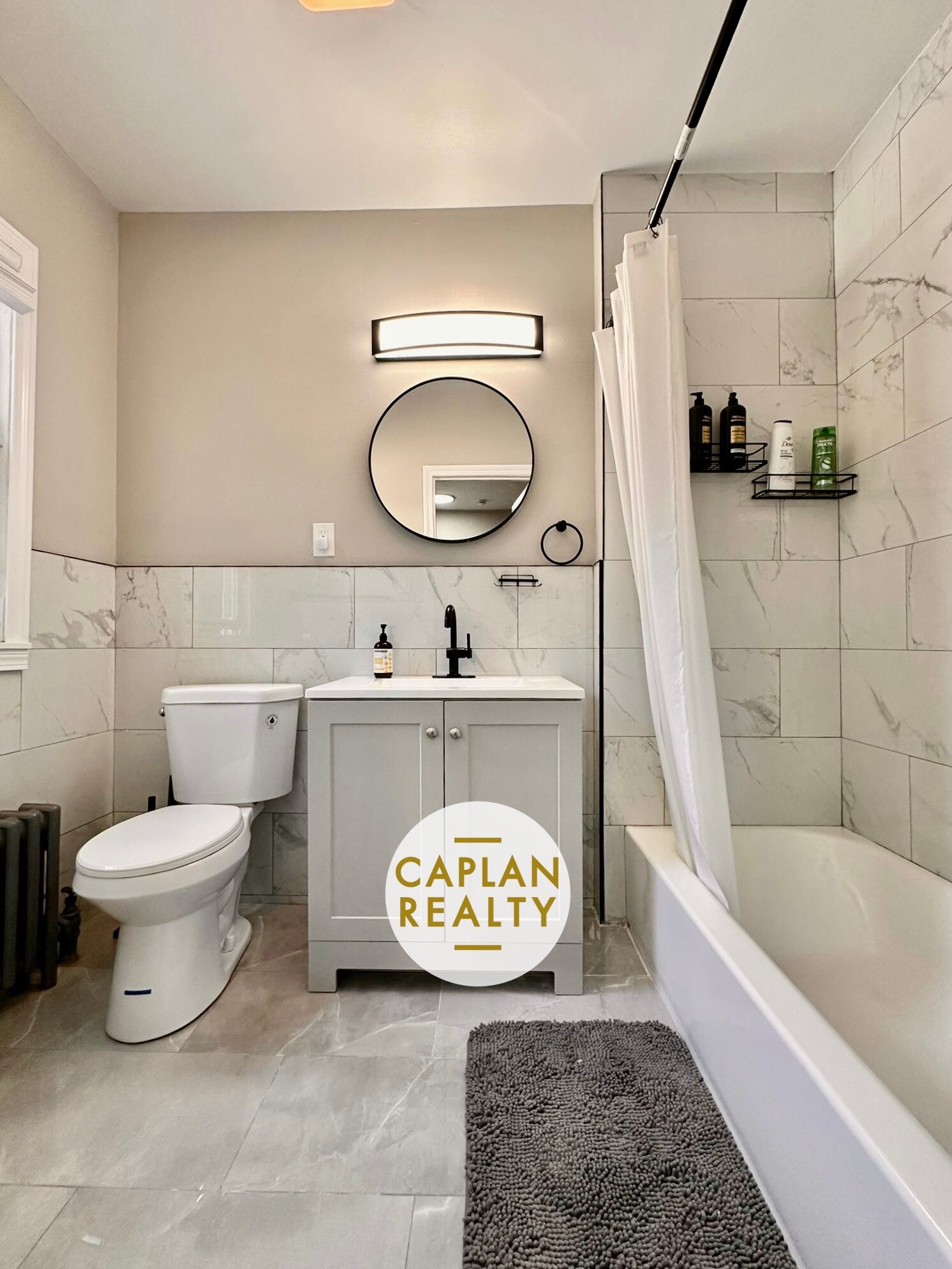 Building Photo - 86 Roydon Rd