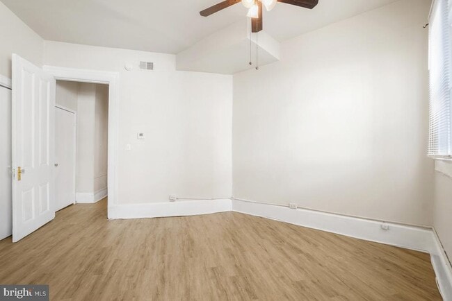 Building Photo - 471 Florida Ave NW