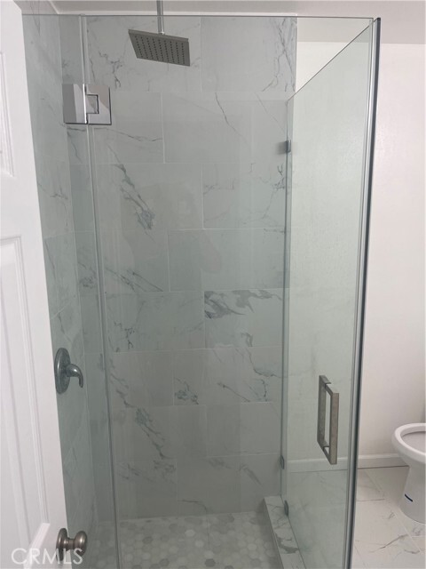 Building Photo - 6103 Southside Dr