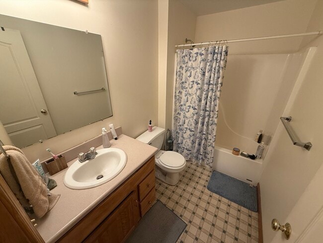 Building Photo - 22 High St