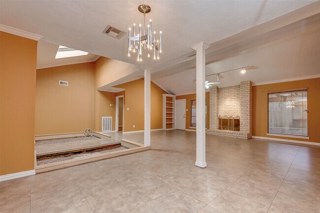 Building Photo - 6030 Gallant Forest Dr