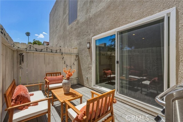 Building Photo - 1433 S Beverly Dr