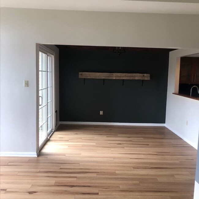 Building Photo - Perkasie 3 Bd / 2 Bath Twin