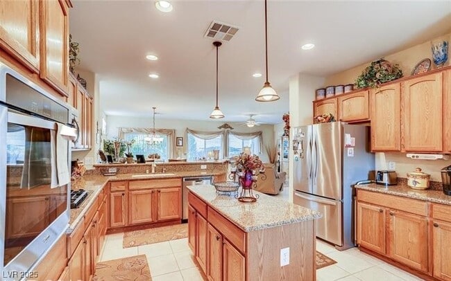 Building Photo - 2211 Waterton Rivers Dr