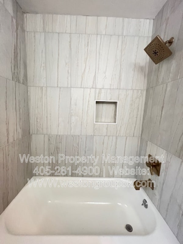 Building Photo - 3912 NW 56th St