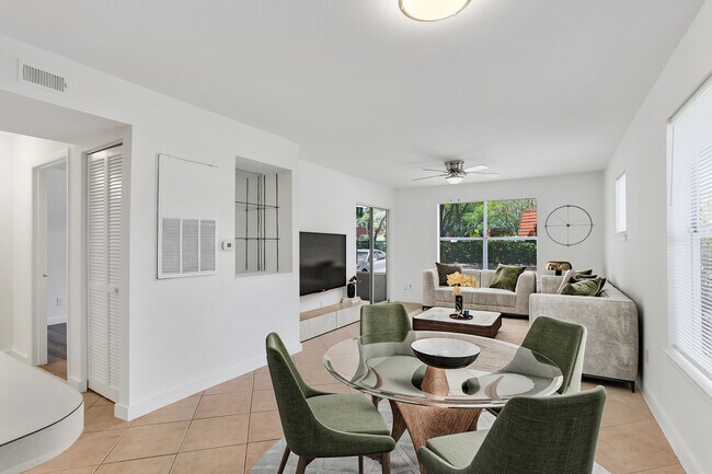 Building Photo - 1780 Palm Cove Blvd