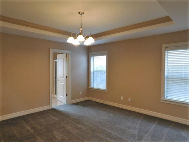 Building Photo - 3Bd/2Ba Single Story House - Available to View!