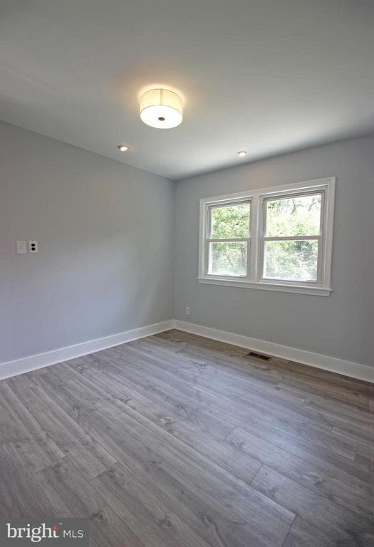 Building Photo - 6811 Glenmont St