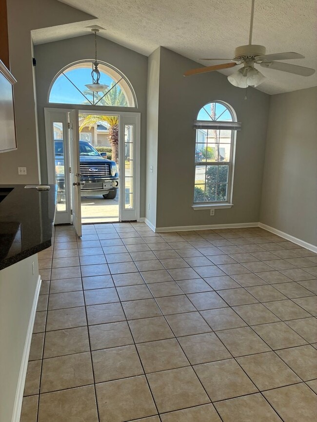 Building Photo - 11717 Cabana Ct