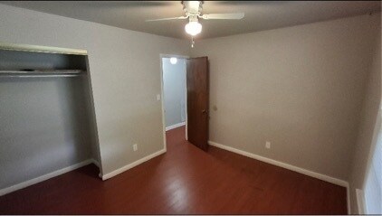 Building Photo - 2403 Greenhill Dr NW
