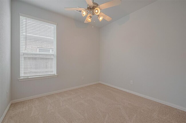 Building Photo - 12714 Birsemore Loch Dr