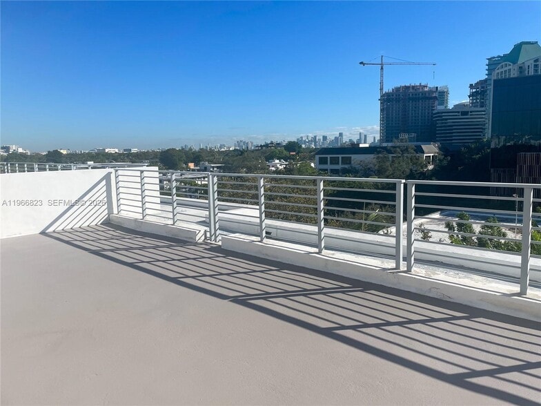 Building Photo - 3339 Virginia St