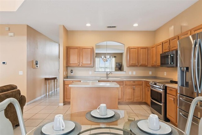 Building Photo - 1162 Solana Cir