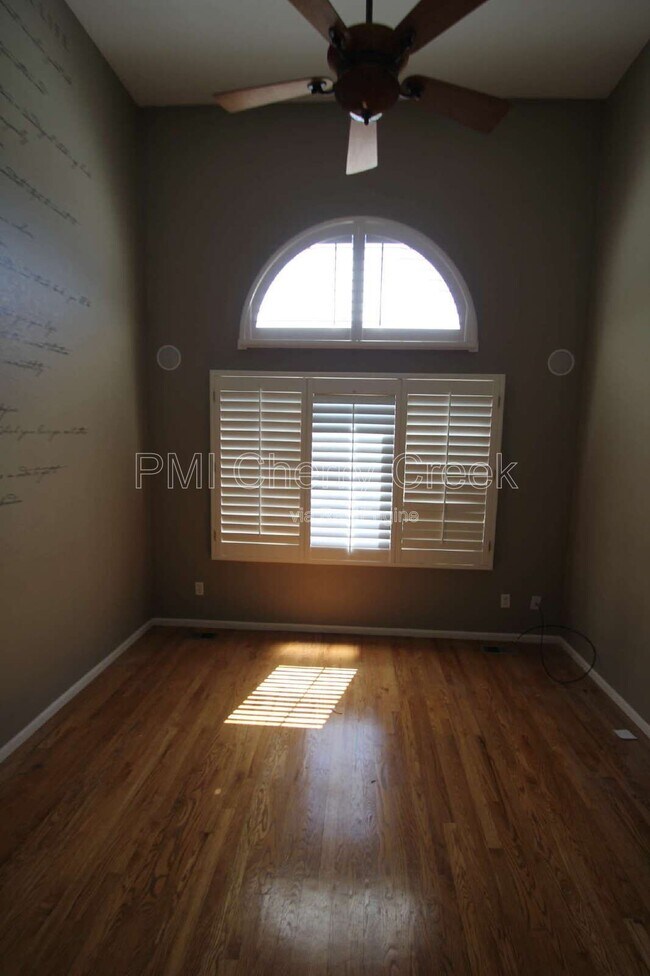Building Photo - 7489 Bur Oak Pl