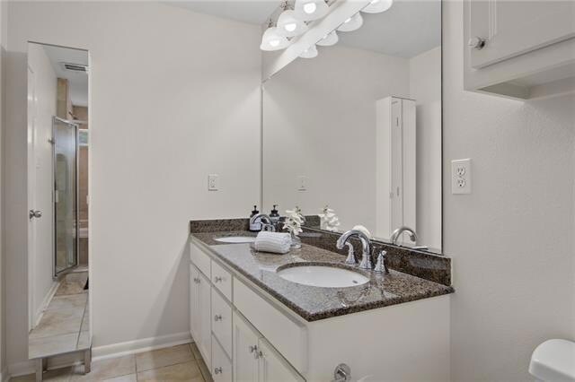 Building Photo - 1720 Nicholson Dr