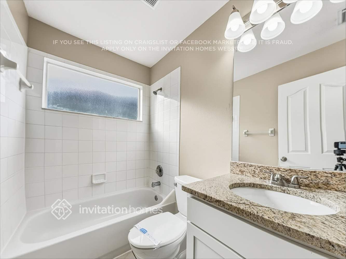 Building Photo - 10507 Grayslake Ct