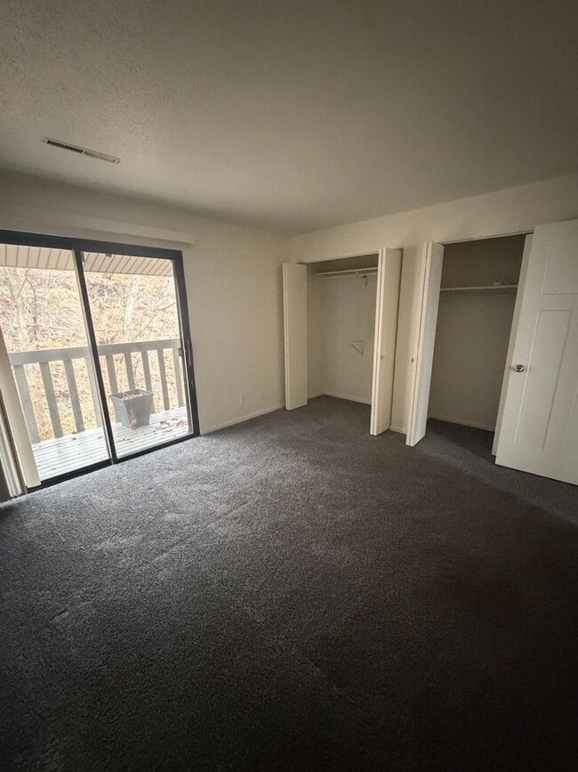 Building Photo - 3401 Blackhawk Rd