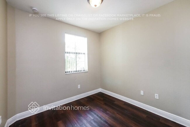 Building Photo - 3720 SW 69th Ave