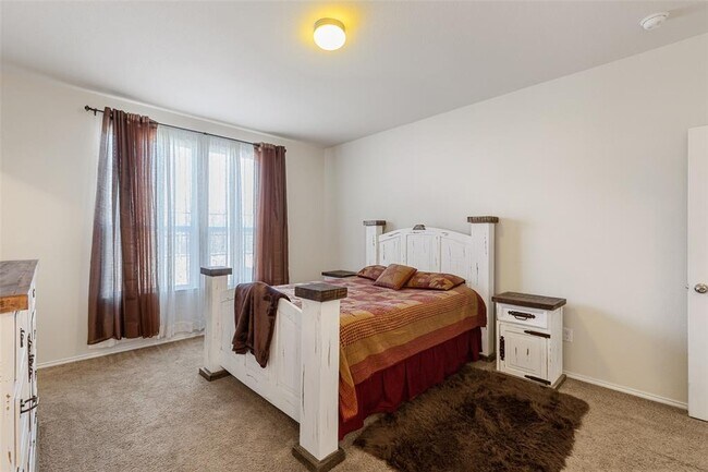 Building Photo - 3129 Montserrat Creek Dr