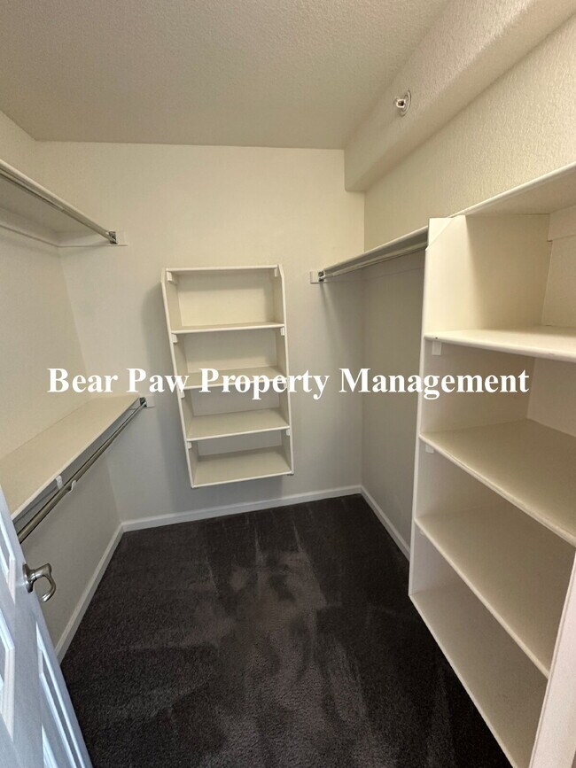 Building Photo - Great Condo in Arvada!!