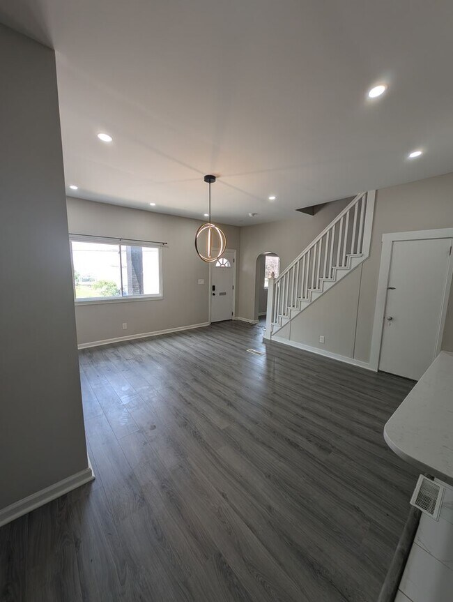 Building Photo - 3Bed/2 Bath Home in Southside -- Available NOW!