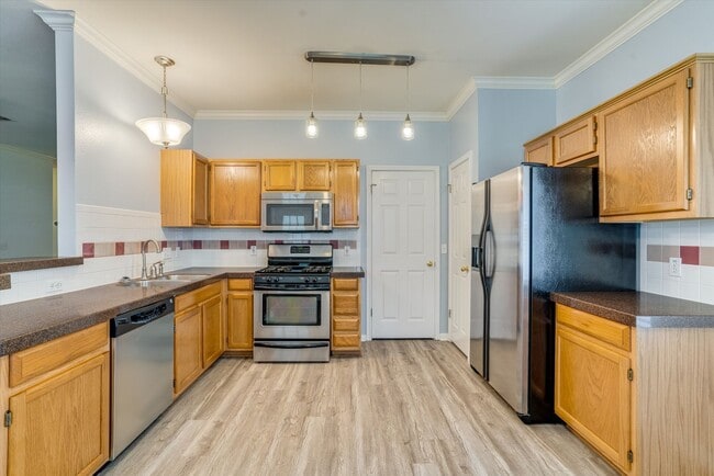 Building Photo - 2300 Wisteria Way