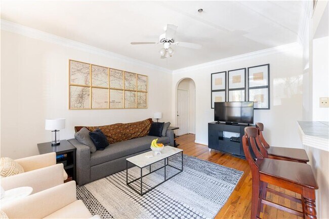 Building Photo - 3777 Peachtree Rd NE