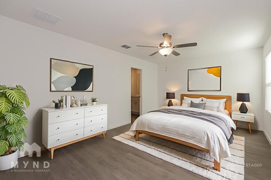 Building Photo - 2712 Ctr Crk Ln