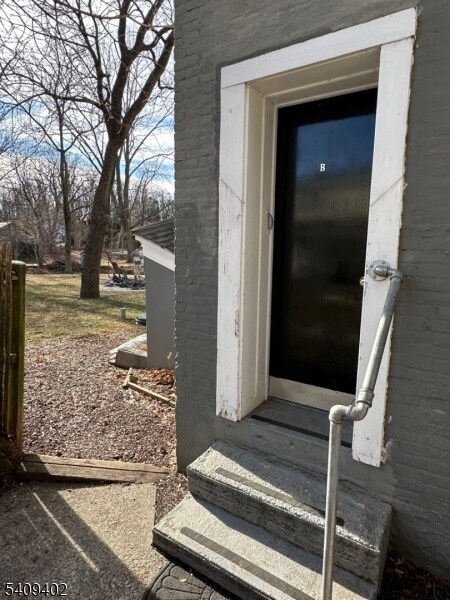 Building Photo - 336 Greenwich St