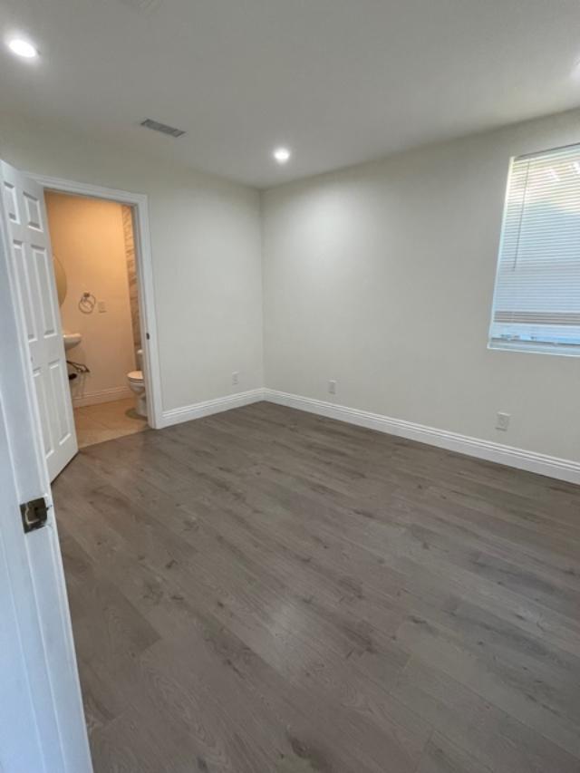 Building Photo - 19158 Schoenborn St